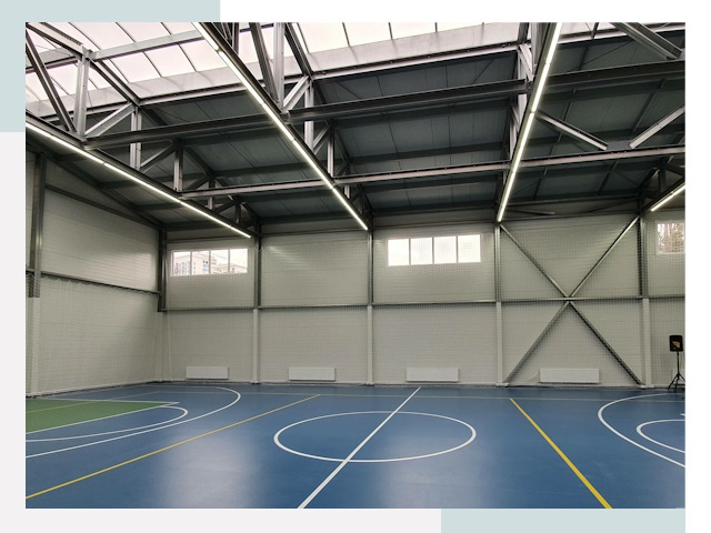 Строительство спортивных объектов от 611 руб в Кинель